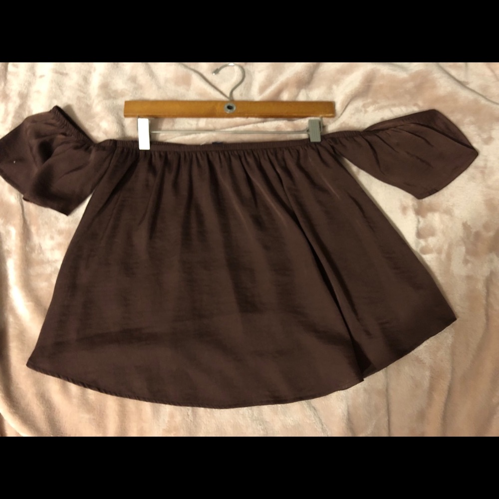 American Eagle Off The Shoulder Blouse